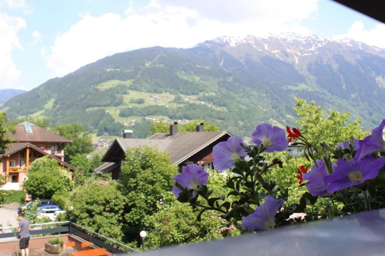 Wanderhotel Garni Cresta Schruns Zewnętrze zdjęcie